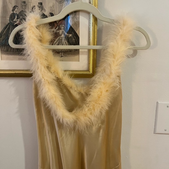 RARE Natori Vintage Champagne Slip Dress With Marabou Feather Trim - Picture 4 of 5